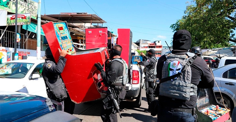 1221 máquinas tragamonedas fueron decomisadas en localidades de Michoacán